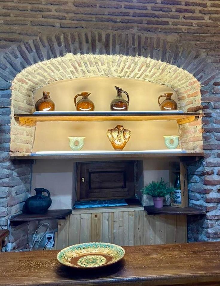Отель Golden Lion Сигнахи Экстерьер фото